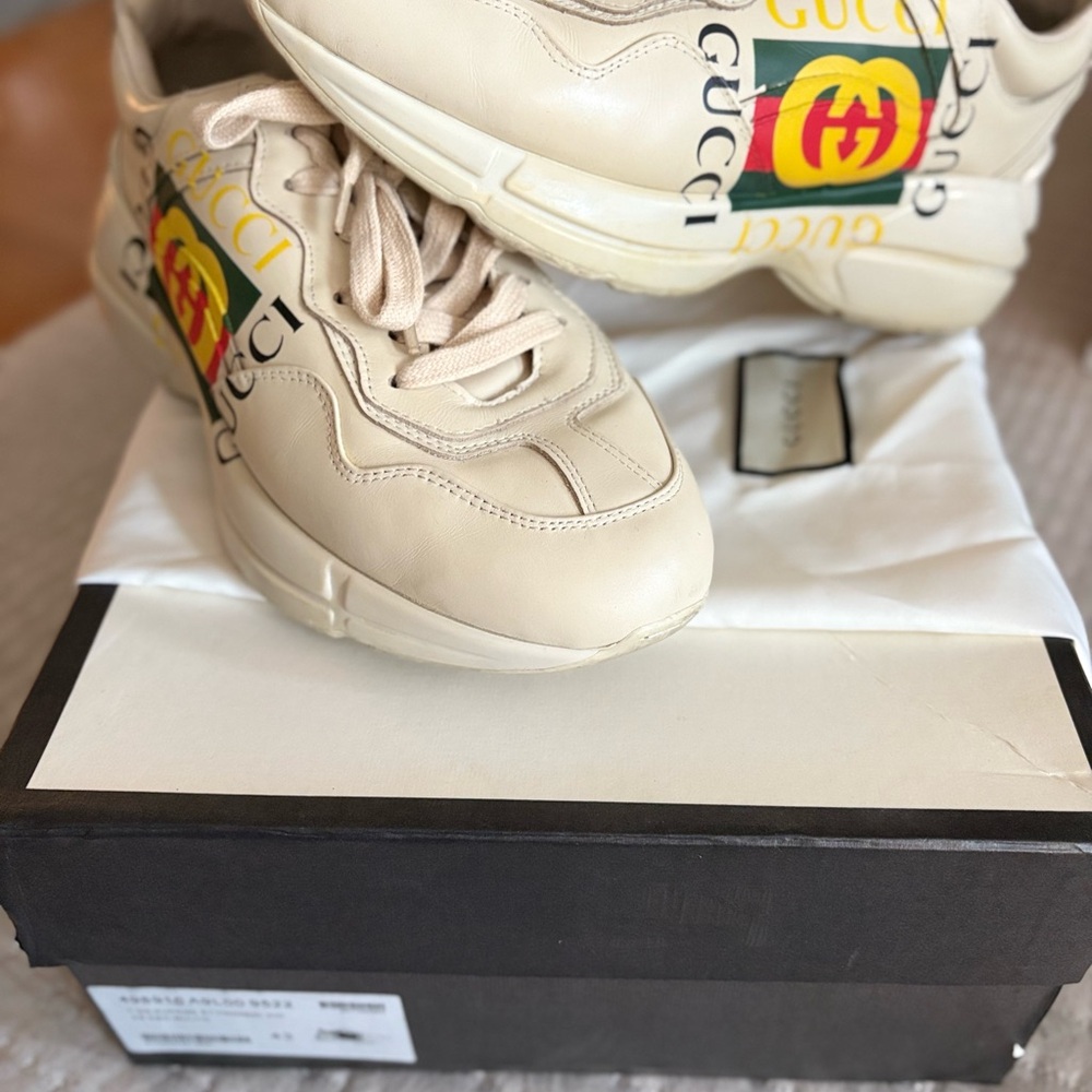 Gucci Cream Sneakers with Logo